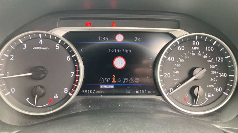 Nissan Juke 1.0 DiG-T 114 N-Connecta 5dr Petrol Hatchback